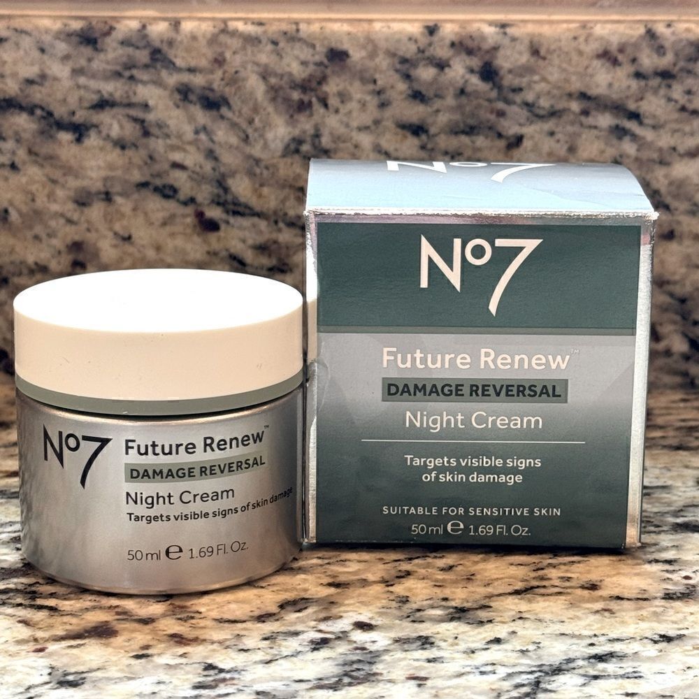No 7 beauty Future Renew Damage Reversal Night Cream, 50 ml brand new in box